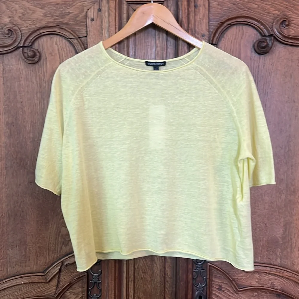 Eileen Fisher Linen/Cotton Bend Short Sleeve Shirt. - Picture 2 of 8